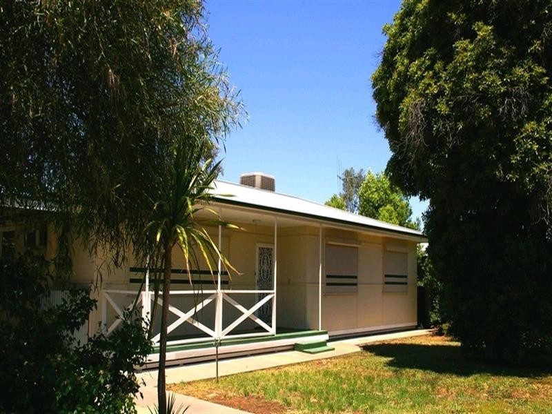 25 Wattle Street, Renmark SA 5341