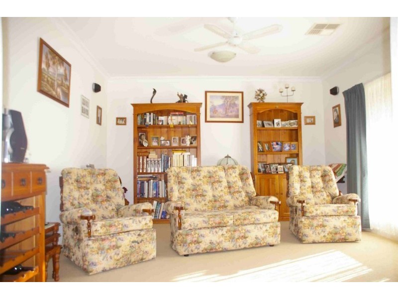 5 Sorrento Court, Renmark SA 5341