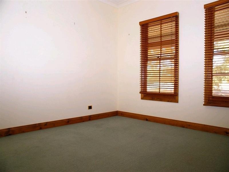 422 Roper Street, Renmark SA 5341