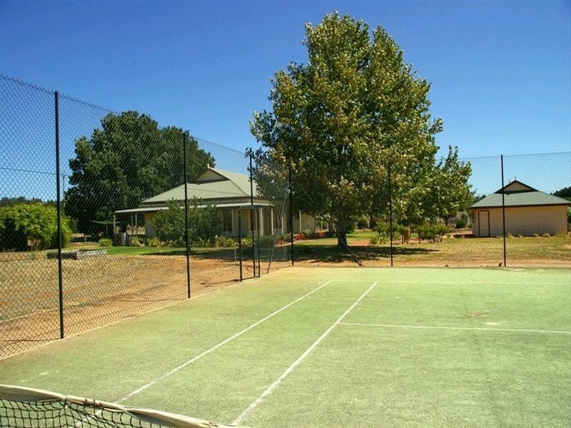 422 Roper Street, Renmark SA 5341