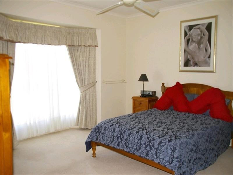 2 Sorrento Court, Renmark SA 5341