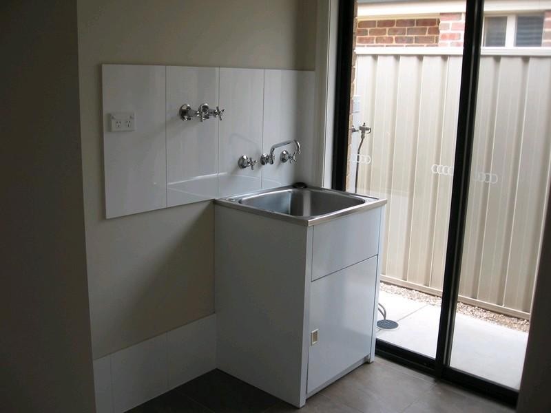 13 Cook Street, Renmark SA 5341