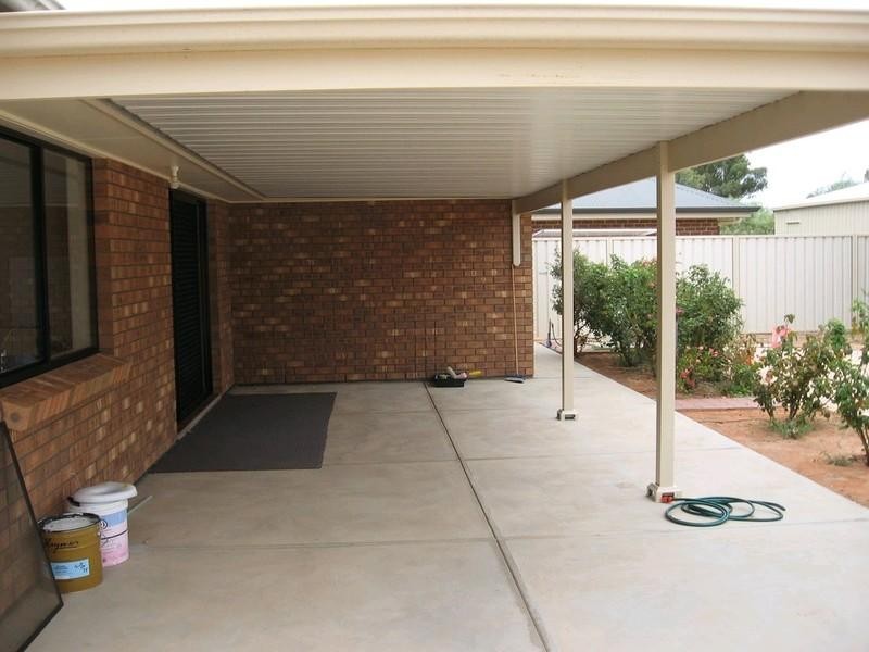 13 Cook Street, Renmark SA 5341