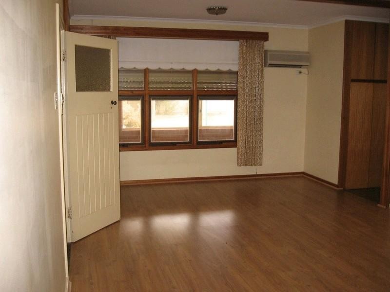 10 Seventeenth Street, Renmark SA 5341