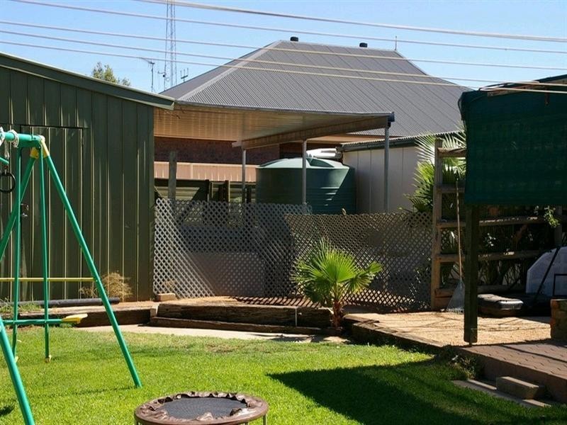 8 Anderson Terrace, Glossop SA 5344