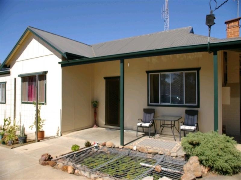 8 Anderson Terrace, Glossop SA 5344