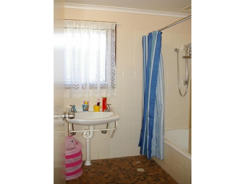 12 Howie Drive, Renmark SA 5341