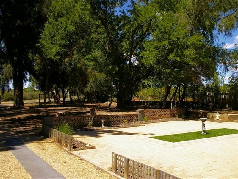 193 Old Cooltong Avenue, Renmark SA 5341