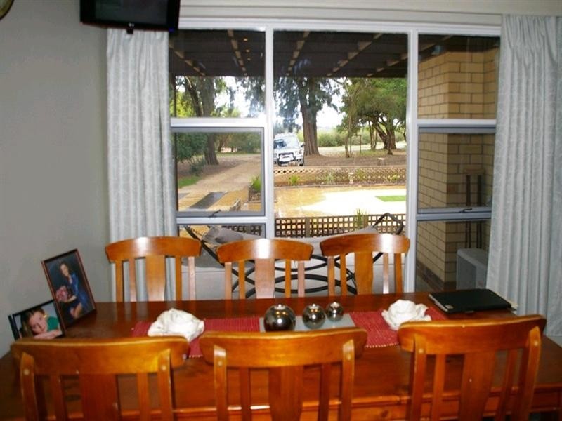 193 Old Cooltong Avenue, Renmark SA 5341