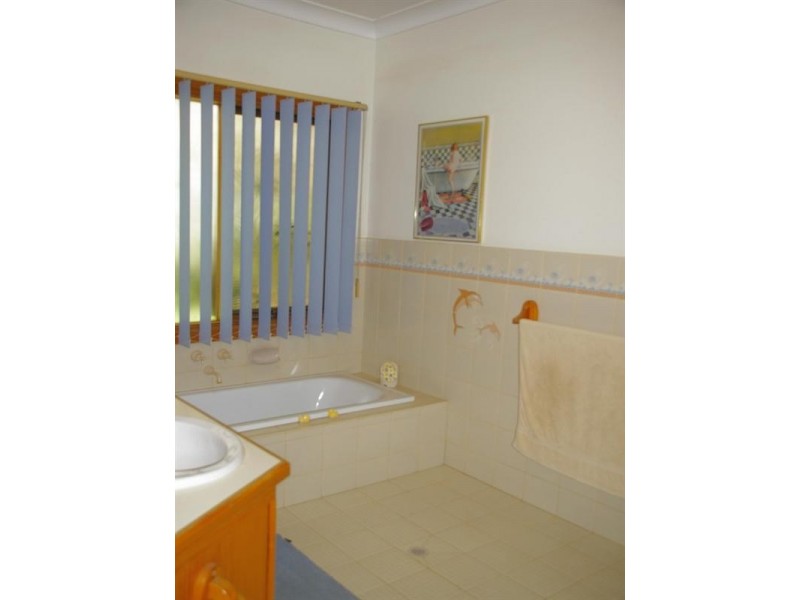 365 Chowilla Street, Renmark SA 5341