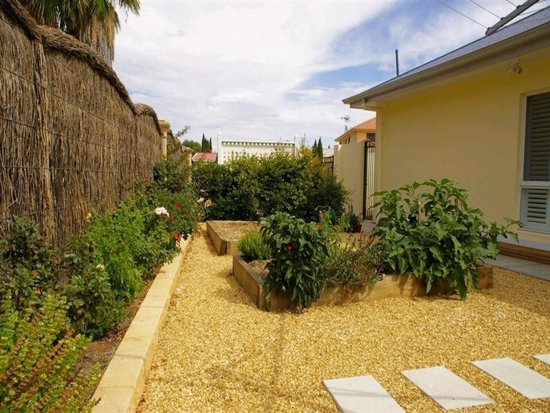 10 New Landing Way, Renmark SA 5341