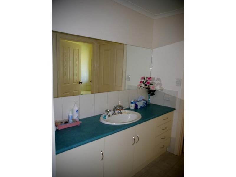 15 Orchard Drive, Renmark SA 5341