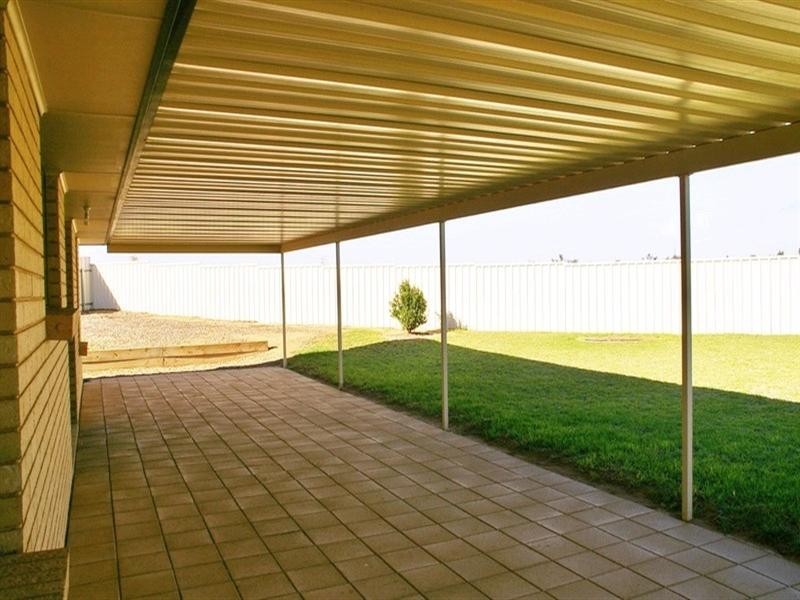 6 Walter Court, Paringa SA 5340