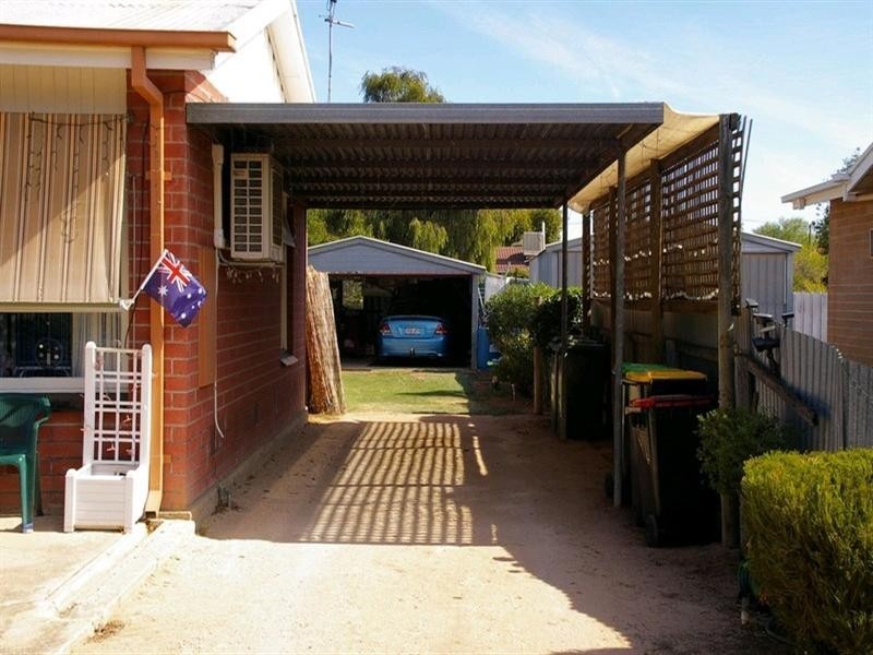 15 Myall Street, Renmark SA 5341