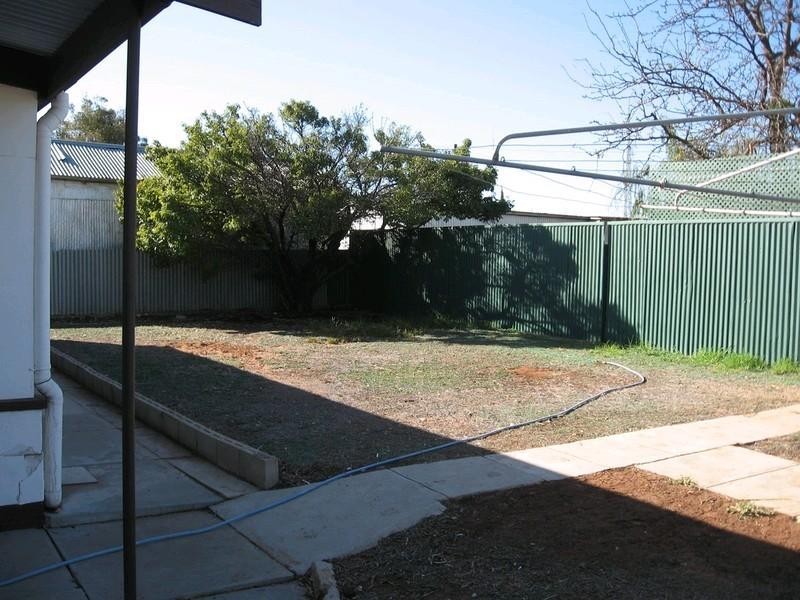 11 Bonnar Street, Barmera SA 5345