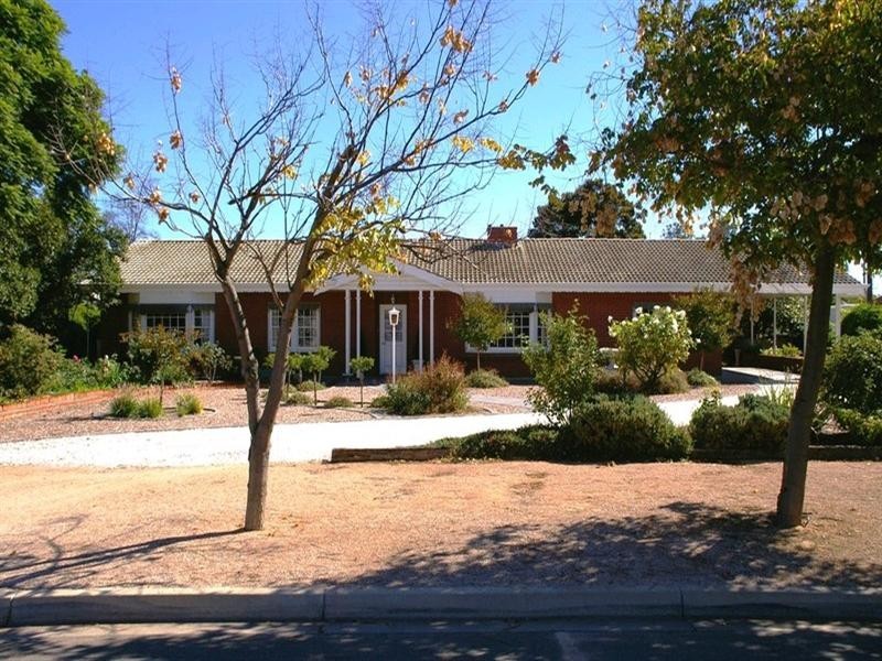 2 Marrara Street, Renmark SA 5341