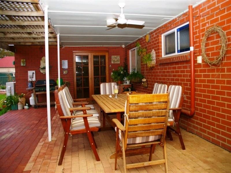 2 Marrara Street, Renmark SA 5341