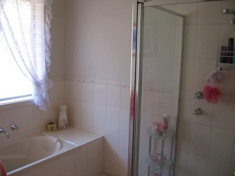 8 Eckermann Close, Paringa SA 5340