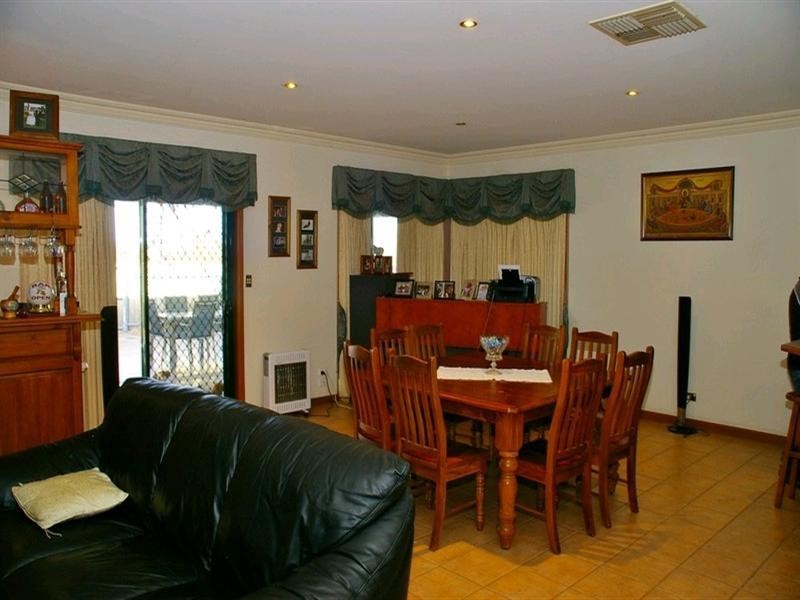 237 Arumpo Street, Renmark SA 5341