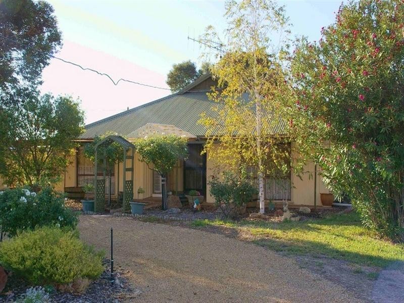 Sec’s/31 & 182 Wren Street, Renmark SA 5341