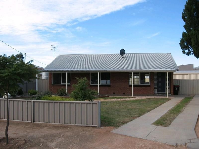 3 Tea Tree Crescent, Renmark SA 5341