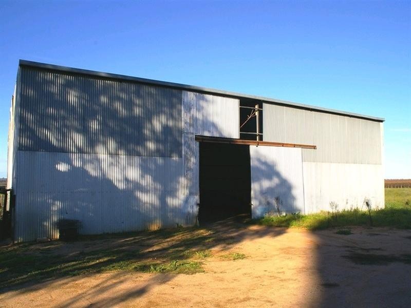 212 Cooltong Avenue, Renmark SA 5341