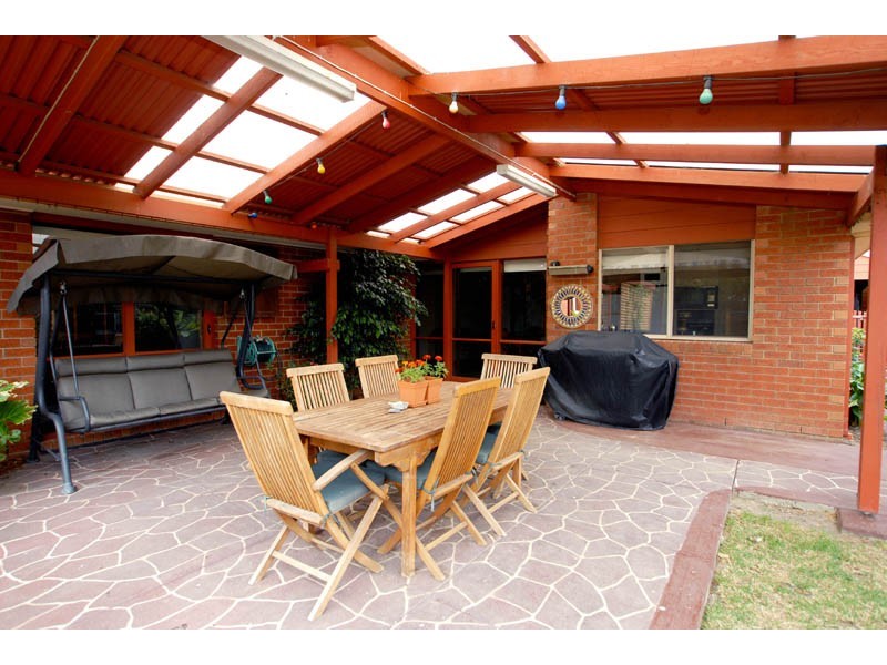 15 Bianca Drive, Aspendale Gardens VIC 3195