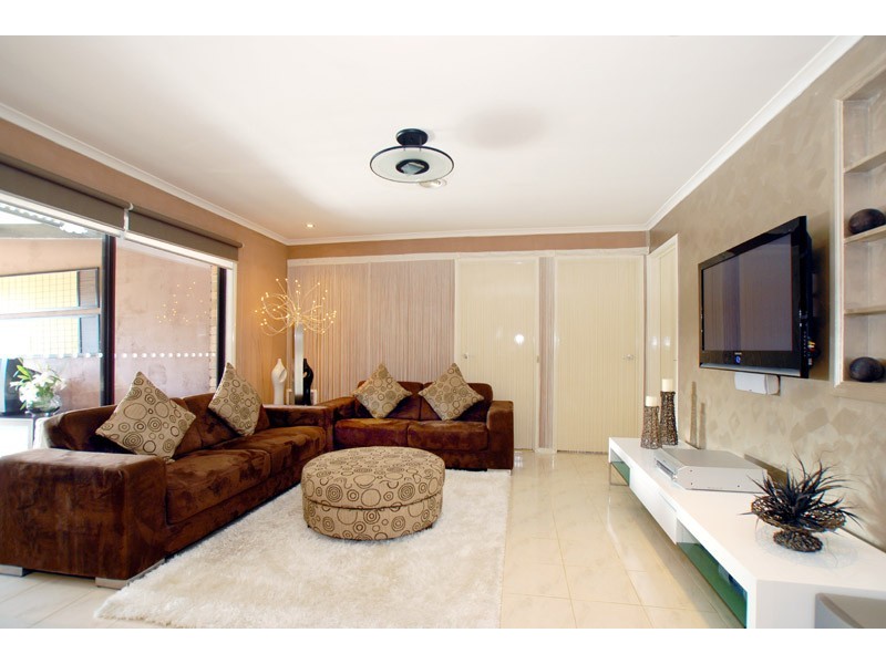 25 Brett Drive, Keysborough VIC 3173