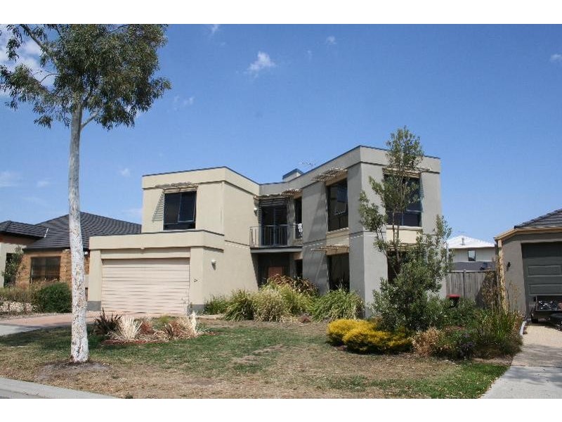 24 Merri Drive, Waterways VIC 3195