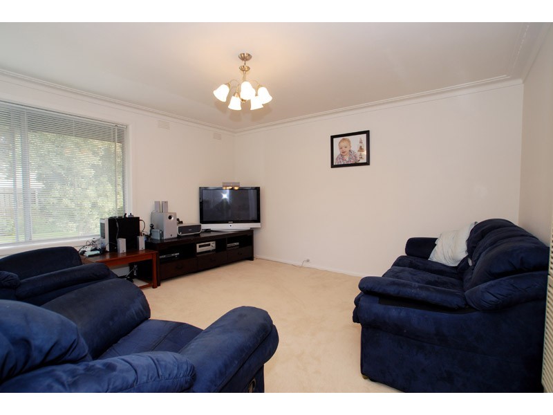 17 Cedric Street, Parkdale VIC 3195