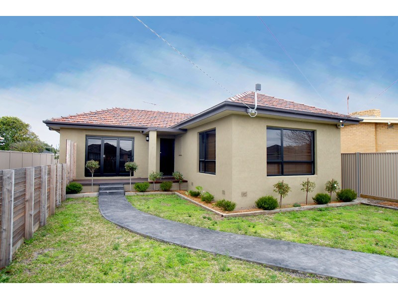 12 Lawrence Avenue, Aspendale VIC 3195