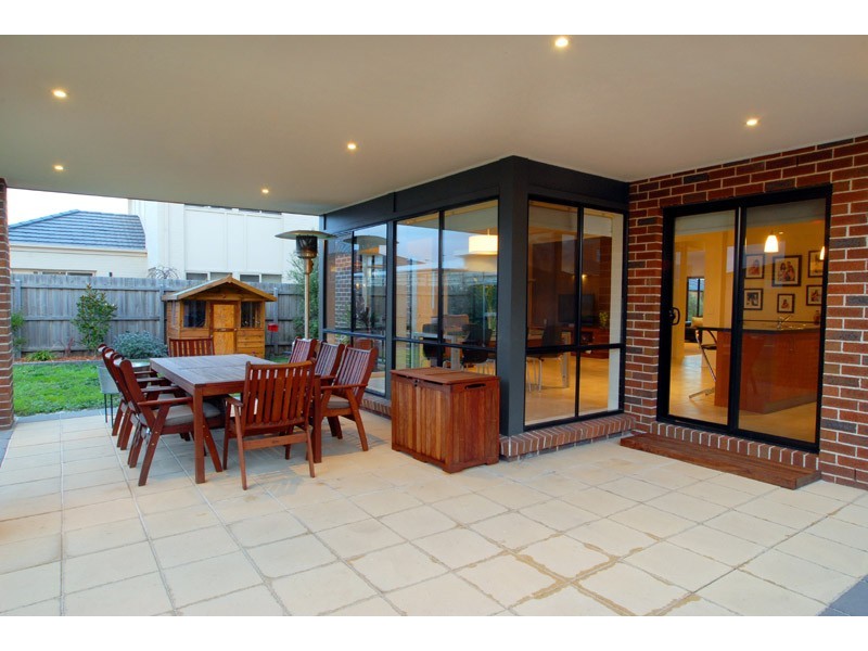 3 Winterset Close, Mordialloc VIC 3195