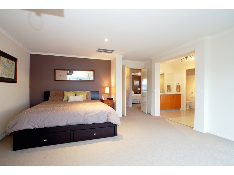 3 Winterset Close, Mordialloc VIC 3195