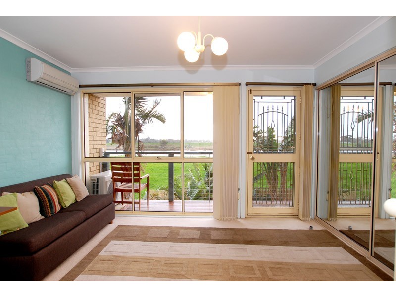 9/74 Gladesville Boulevard, Patterson Lakes VIC 3197