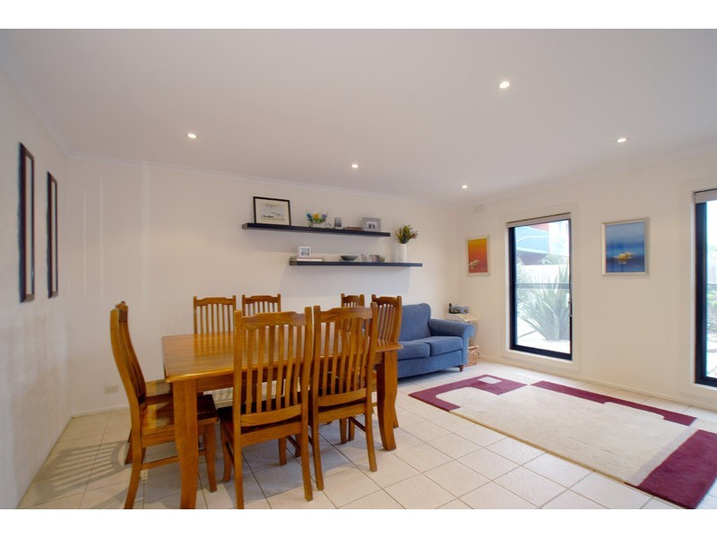 2/178 Nepean Highway, Aspendale VIC 3195