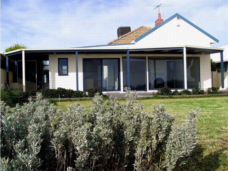 4 Coleman Lane, Aspendale VIC 3195