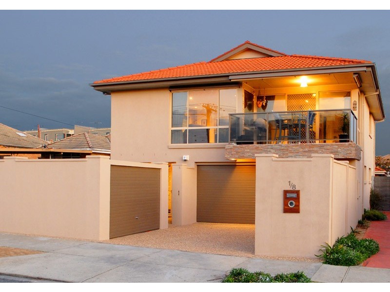 1/8 Harding Avenue, Bonbeach VIC 3196