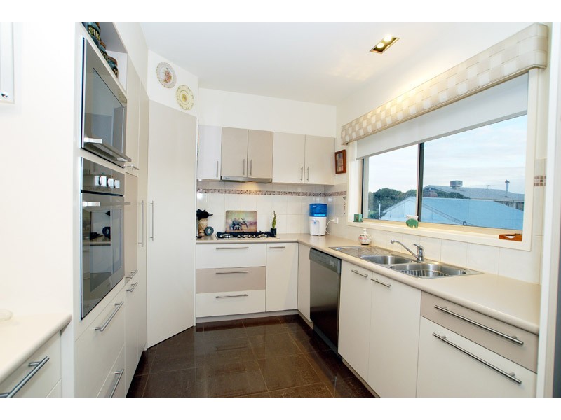1/8 Harding Avenue, Bonbeach VIC 3196