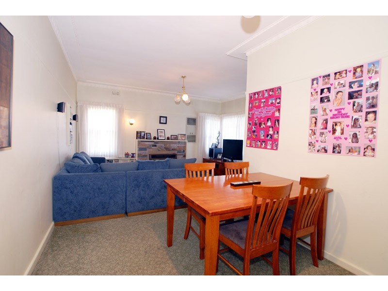 13 Barker Street, Cheltenham VIC 3192