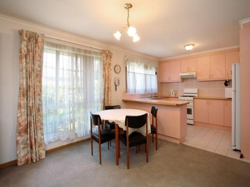 2/4 Helmich Court, Aspendale Gardens VIC 3195