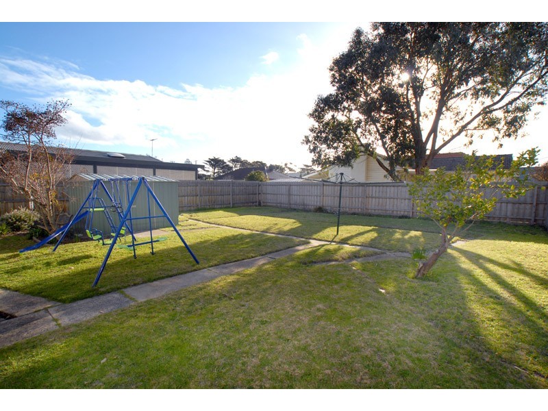 3 Ruvina Street, Aspendale VIC 3195