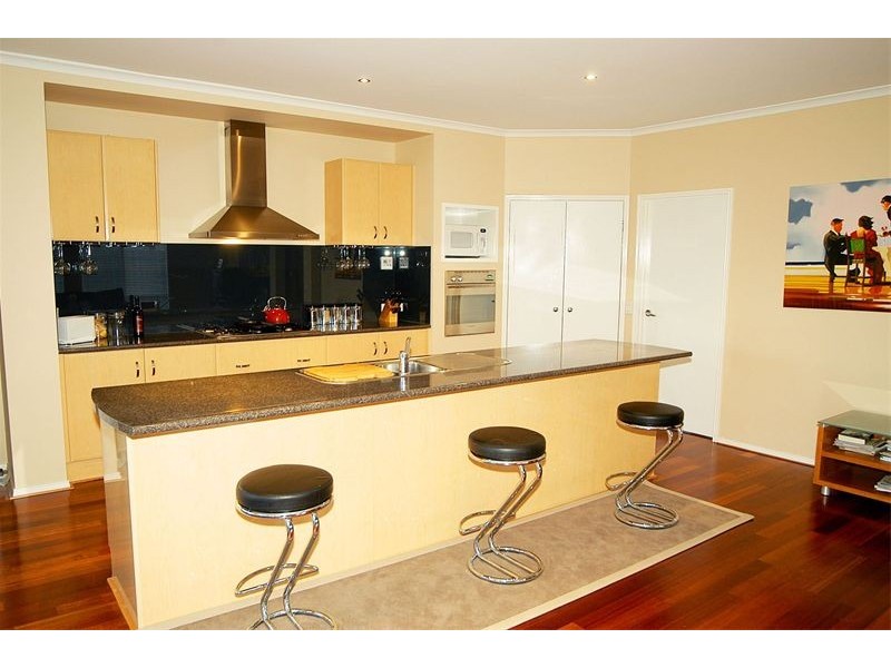 4 Reckless Lane, Mordialloc VIC 3195