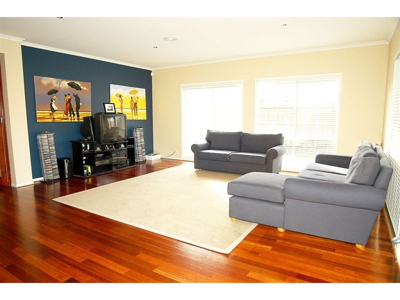 4 Reckless Lane, Mordialloc VIC 3195