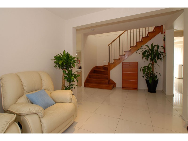 12 Coorong Cirlcle, Waterways VIC 3195