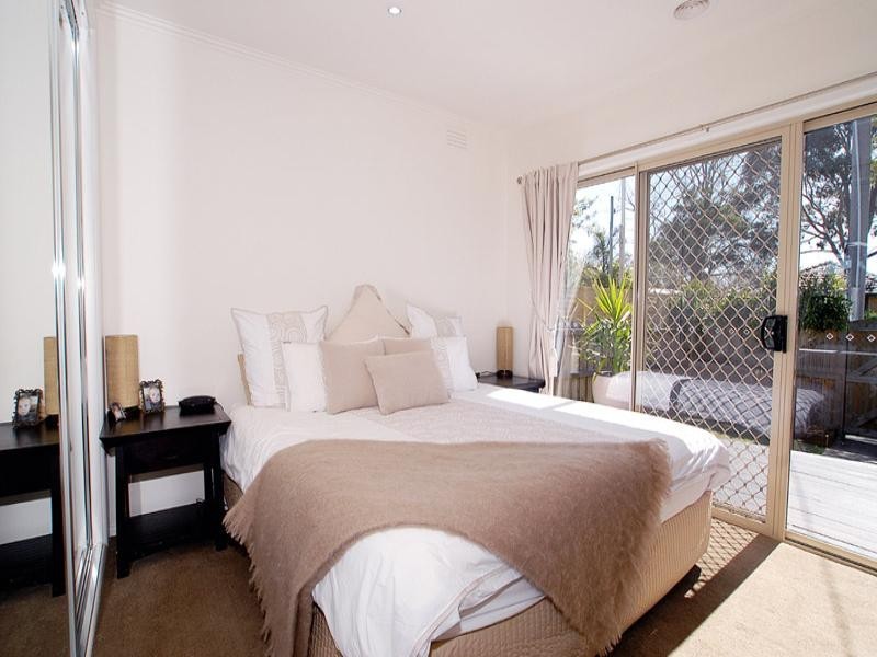 4 Scott Street, Seaford VIC 3198