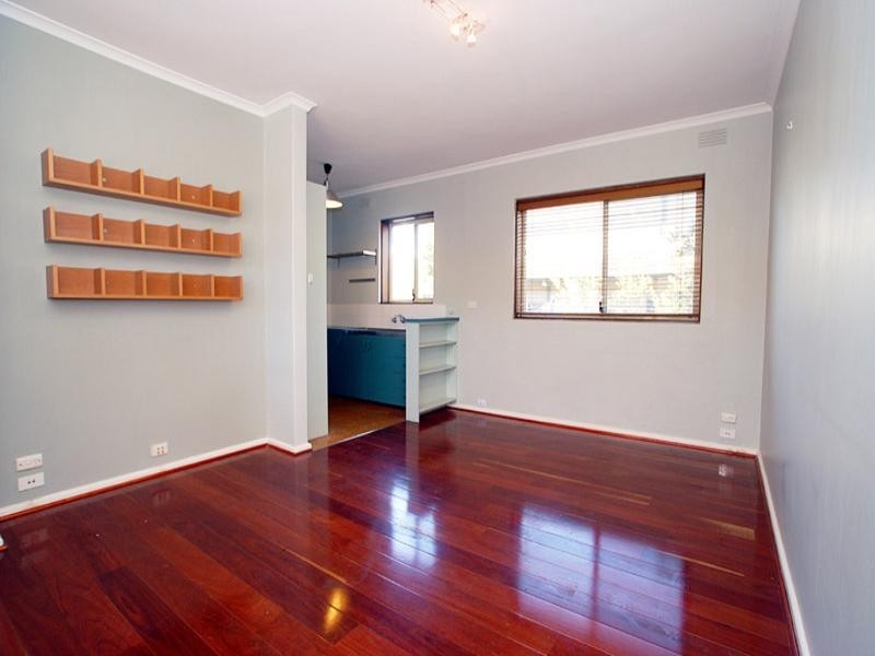 4/14-16 Rennison Street, Parkdale VIC 3195