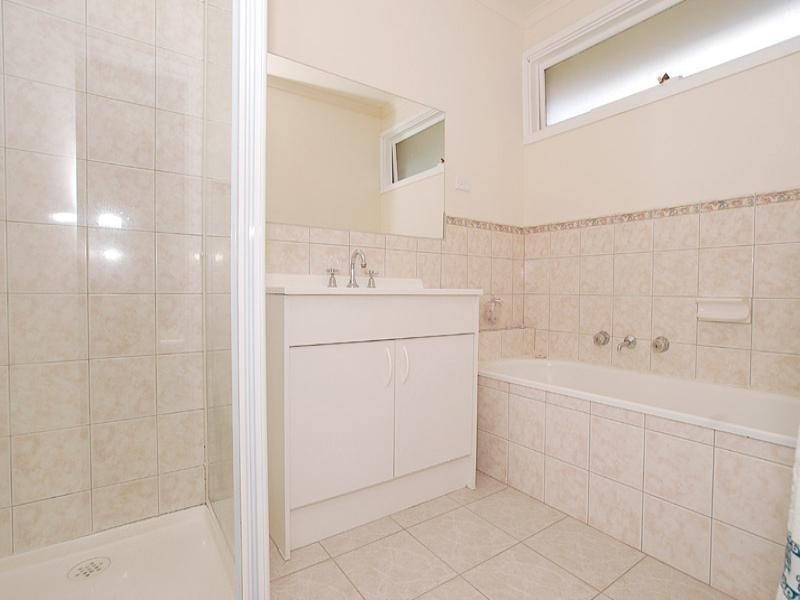 13 Wagga Court, Keysborough VIC 3173