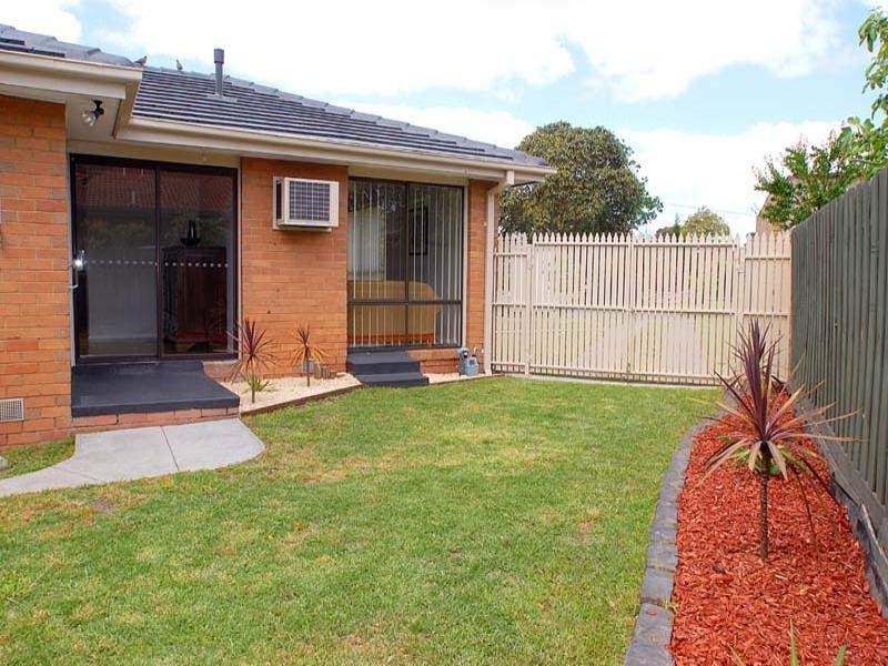 13 Wagga Court, Keysborough VIC 3173