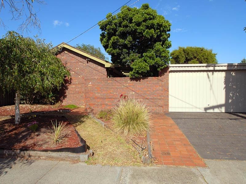 47 Howard Road, Dingley Village VIC 3172
