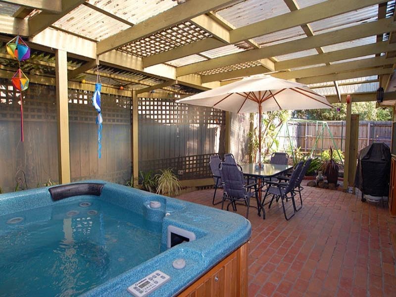 47 Howard Road, Dingley Village VIC 3172